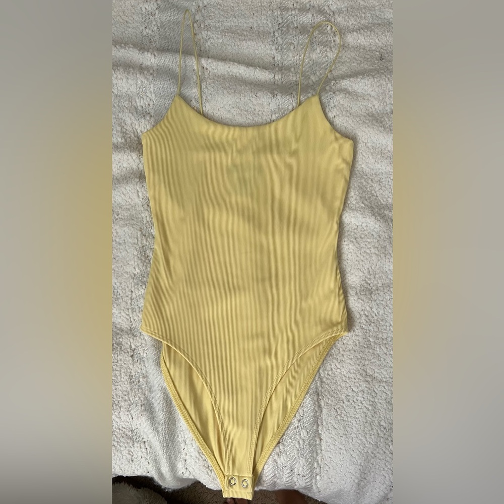 FOREVER 21 bodysuit / size small